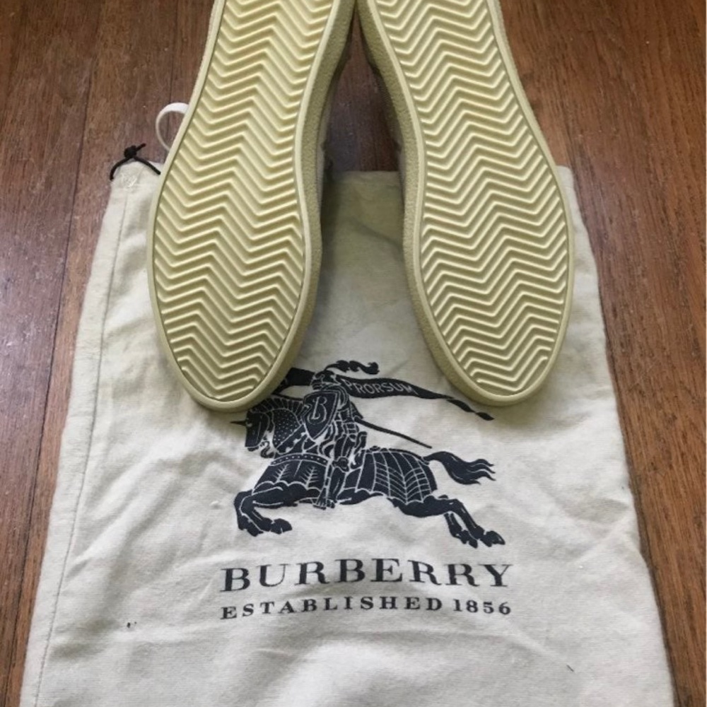 Burberry High-Top Sneakers with Cream Soles - Picture 2 of 4